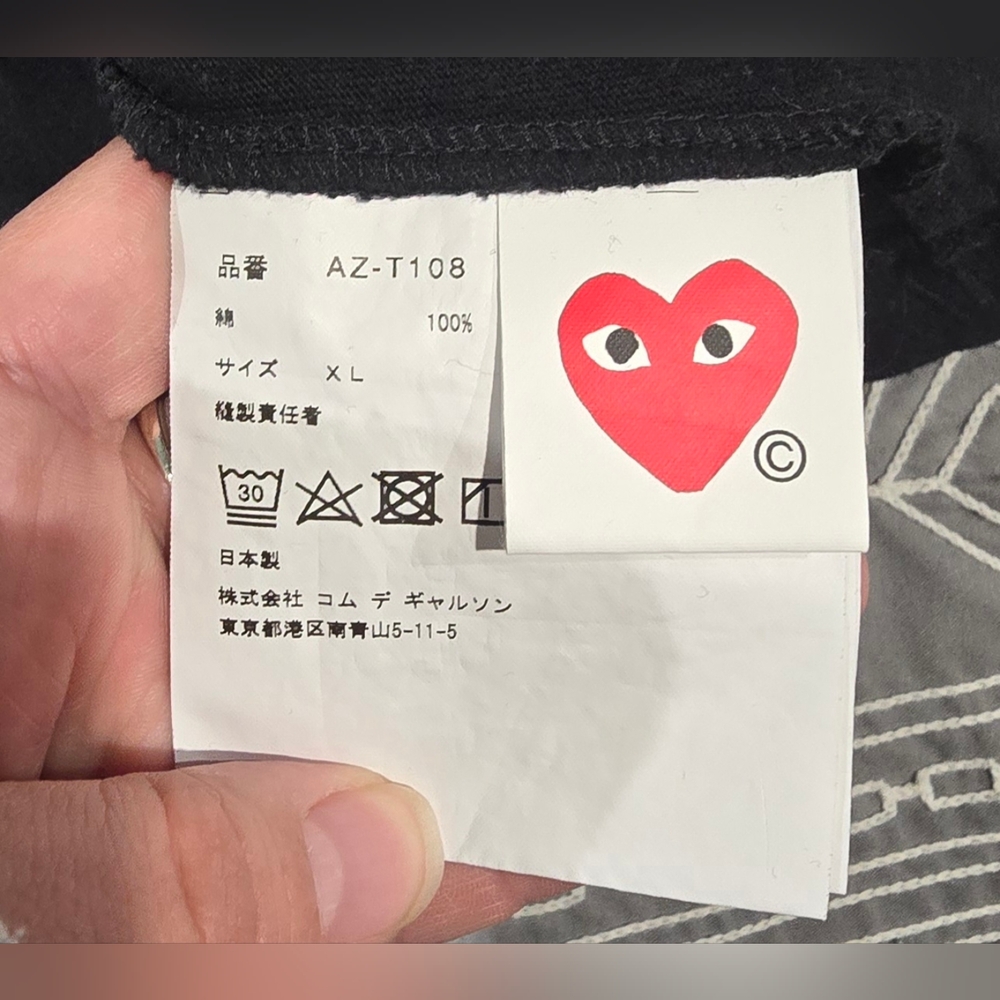 SOLD!!!! PLAY Comme Des Garcons Red Heart Tshirt In Black Size XL - Picture 6 of 8